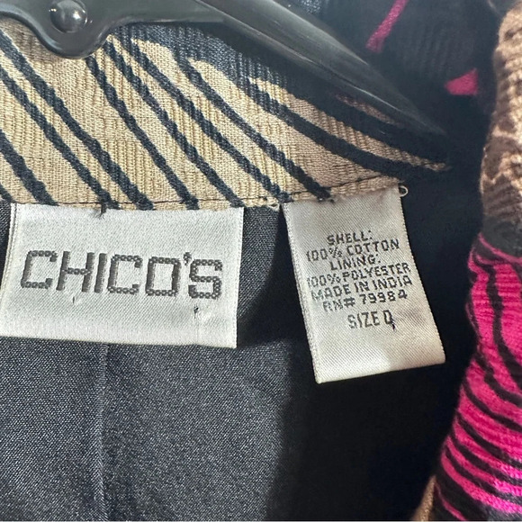 Chico's size 0 (small) button front jacket, 100% cotton shell, bright, fun - Picture 3 of 7